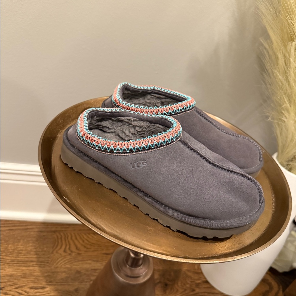 UGG Gray Slippers with Vibrant Trim